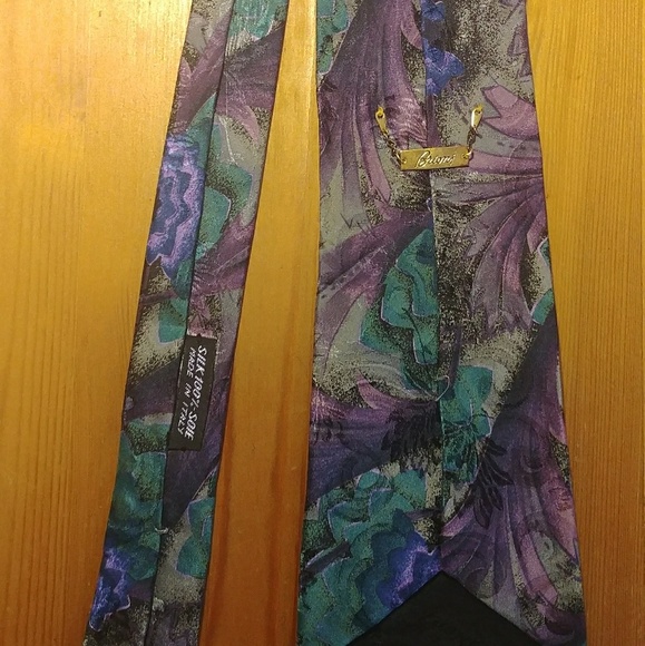 GUC BRIONI VINTAGE SILK TIE - Picture 2 of 7